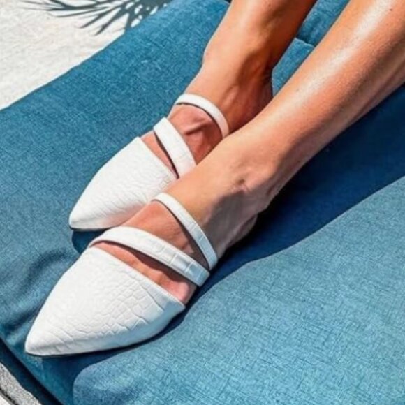 Women's White Pointy Toe Slides for Women, Flat Mule Slides size 7 - Picture 1 of 4